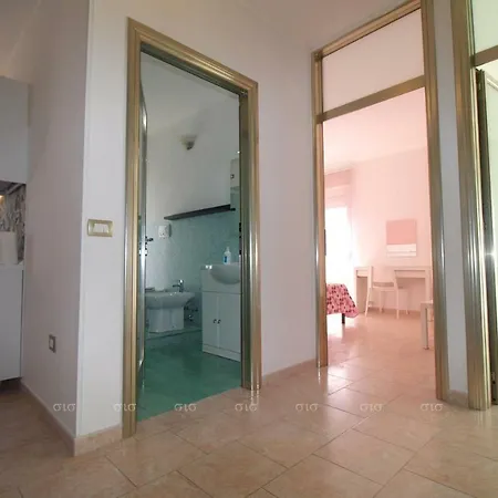 Maryrose's Flat * 나르도