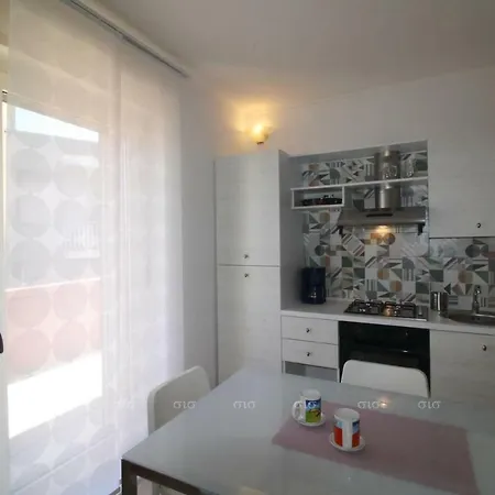아파트 Maryrose's Flat